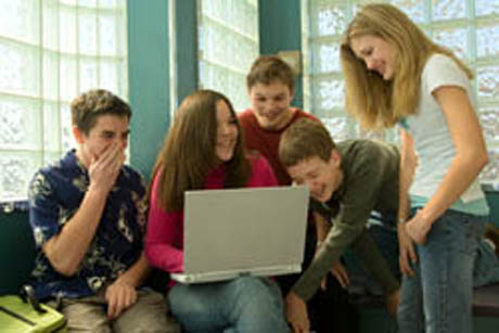 How to Keep Your Teens Safe: Bullying Prevention in the Digital World