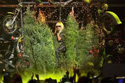 Lady_Gaga_Jingle_Ball_2011.jpg